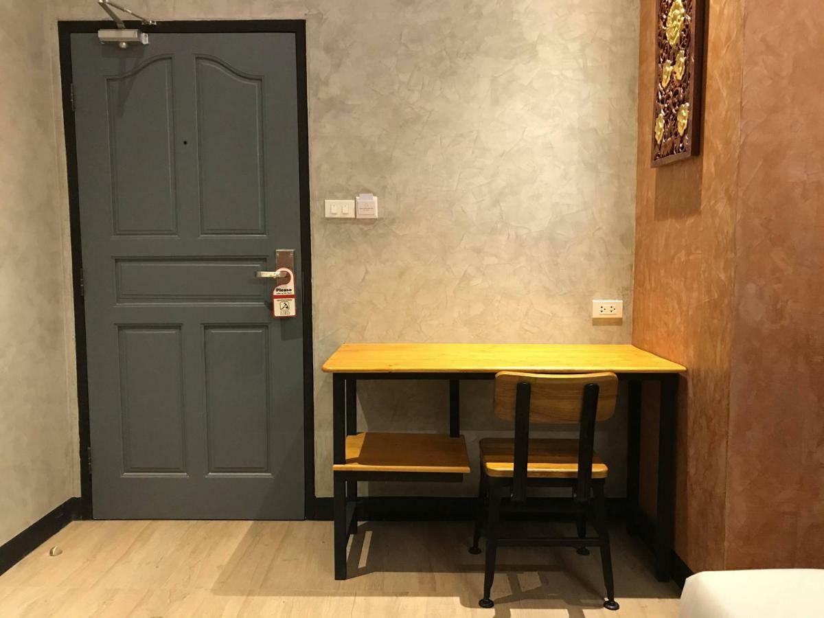 بيت شباب Center Point Plaza بانكوك المظهر الخارجي الصورة